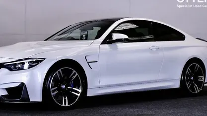 Begagnad BMW M4 431 HK (317 kW) 2019 Sportkupé