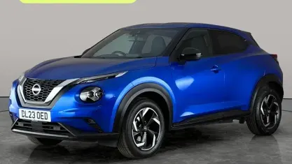 Used Nissan Juke N-Connecta 114 HP (83 kW) 2023 Blue SUV
