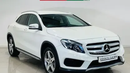 Used Mercedes GLA200 AMG line 136 HP (100 kW) 2015 White SUV