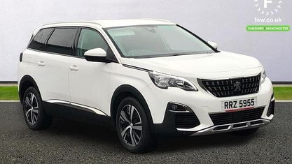 Używany Peugeot 5008 Allure 131 KM (96 kW) 2020 Biały SUV