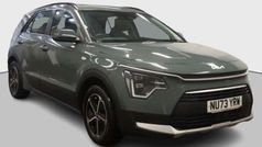 Green Used 2023 Kia Niro 2 SUV | £18,400 (Fair price)