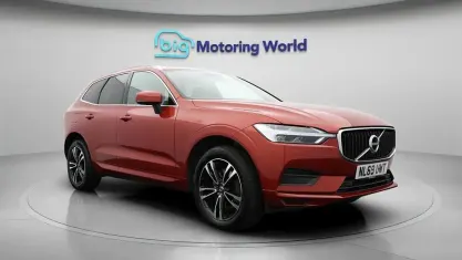 Used Volvo XC60 Dynamic 190 HP (139 kW) 2019 Red SUV