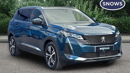 Second-hand Peugeot 5008 GTi 131 CP (96 kW) 2023 Albastru SUV