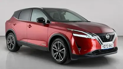 Used Nissan Qashqai Tekna 190 HP (139 kW) 2023 Red SUV