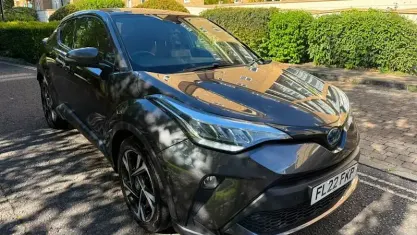 Used Toyota C-HR Design 122 HP (89 kW) 2022 Grey SUV