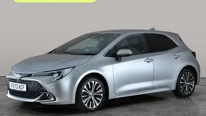 Used Toyota Corolla Design 140 HP (102 kW) 2024 Hatchback