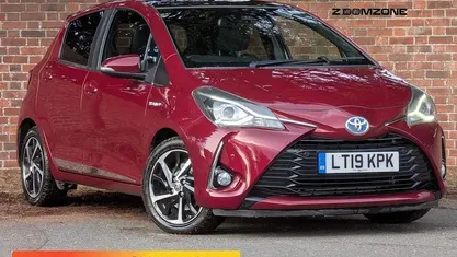 Used Toyota Yaris Hybrid 101 HP (74 kW) 2020 Hatchback