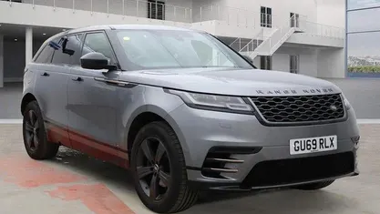 Used Land Rover Range Rover Velar R-Dynamic 179 HP (131 kW) 2019 SUV