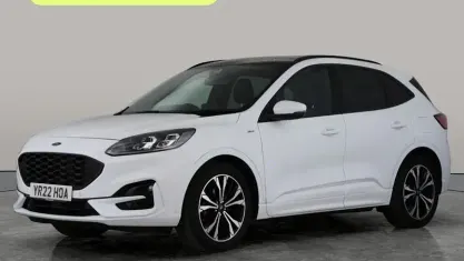 Usado Ford Kuga ST-Line X 120 CV (88 kW) 2021 Blanco SUV