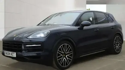 Używany Porsche Cayenne S 475 KM (349 kW) 2024 Niebieski SUV