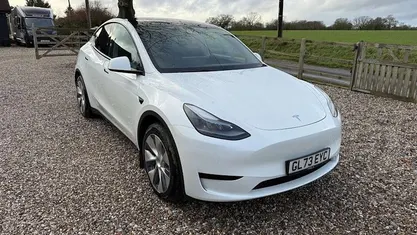 Used 2024 Tesla Model Y RWD SUV | £24,595 (Fair price)
