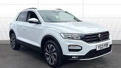 Used VW T-Roc Active 110 HP (80 kW) 2021 White SUV