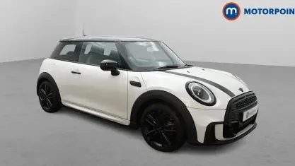 Used Mini Cooper Hatch 136 HP (100 kW) 2023 White Hatchback