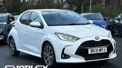 Used 2025 Toyota Yaris Hybrid Hatchback | £17,519 (Super price)