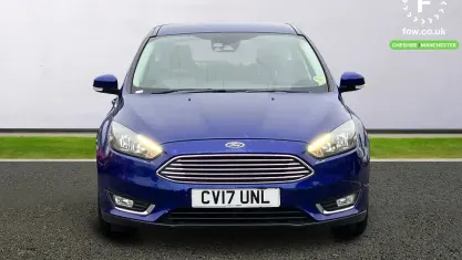 Used Ford Focus Titanium 125 HP (91 kW) 2017 Blue Hatchback