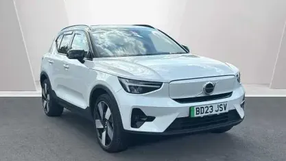 Used Volvo XC40 Plus 169 kW (231 HP) 2022 Crystal white SUV
