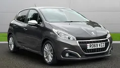 Used 2018 Peugeot 208 Signature Sky Hatchback | £7,495 (Fair price)