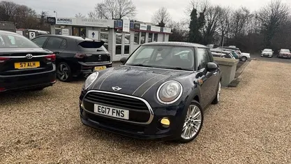 Used Mini Cooper Hatch 136 HP (100 kW) 2017 Blue Hatchback