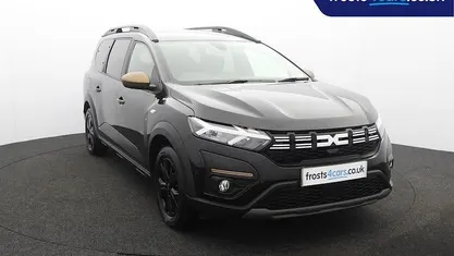 Used Dacia Jogger Extreme 141 HP (103 kW) 2025 MPV