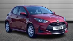 Tokyo red Used 2021 Toyota Yaris Hybrid Hatchback | £15,395 (Good price)
