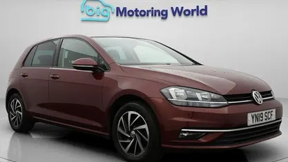 Used VW Golf VII Match 116 HP (85 kW) 2019 Hatchback