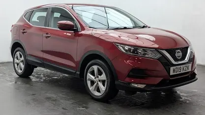 Used Nissan Qashqai Acenta Premium 116 HP (85 kW) 2019 SUV