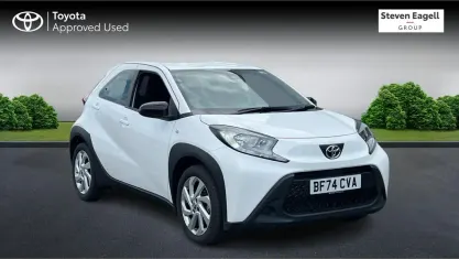 Used Toyota Aygo X PURE 72 HP (52 kW) 2024 White SUV