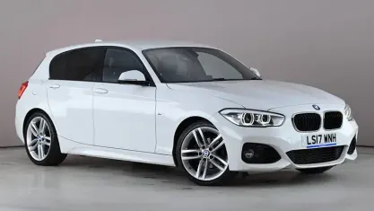Begagnad BMW 118 M Sport 136 HK (100 kW) 2017 Vit Halvkombi