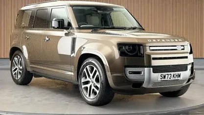 Used Land Rover Defender S 250 HP (183 kW) 2023 Gondwana stone SUV