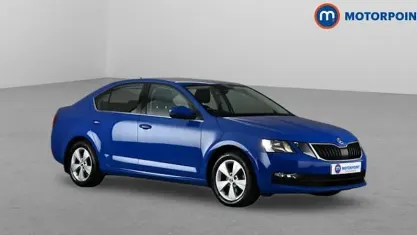 Used Skoda Octavia SE Technology 116 HP (85 kW) 2019 Blue Hatchback