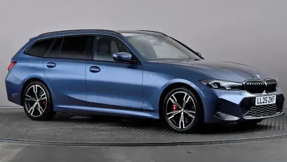 Used BMW 320 M Sport 184 HP (135 kW) 2025 Blue Estate