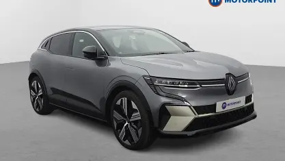 Used Renault Megane E-Tech Iconic 160 kW (218 HP) 2024 Grey/black Hatchback