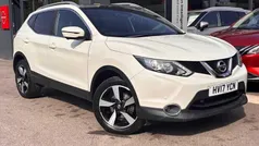 White Used 2017 Nissan Qashqai N-Vision SUV | £9,500 (Fair price)