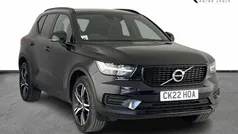 Onyx black Used 2022 Volvo XC40 R-Design SUV | £27,990 (Fair price)