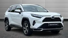 Used 2024 Toyota RAV4 Hybrid Design SUV | £35,495 (Fair price)
