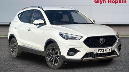 Używany MG ZS Exclusive 111 KM (81 kW) 2023 Biały SUV