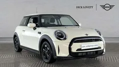 Used 2022 Mini Cooper Classic Hatchback | £18,900 (Fair price)