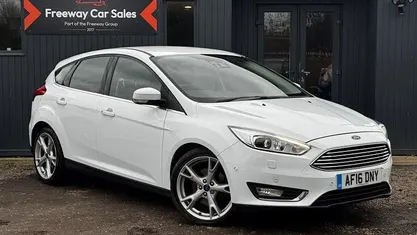 Used Ford Focus Titanium X 150 HP (110 kW) 2016 White Hatchback
