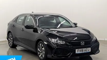 Second-hand Honda Civic SE 129 CP (94 kW) 2018 Negru Hatchback
