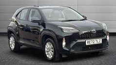 Black Used 2022 Toyota Yaris Cross SUV | £19,201 (Good price)