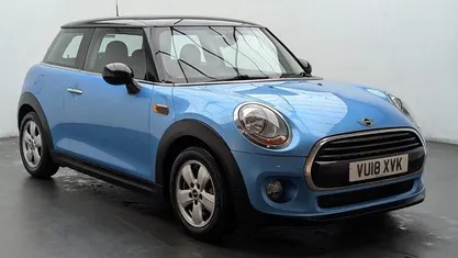 Blue Used 2017 Mini Cooper Hatch Hatchback | £8,950 (Good price)