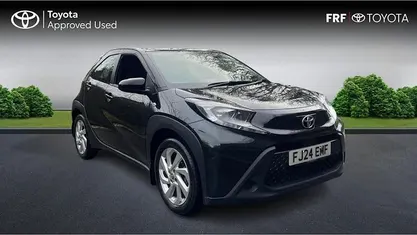 Used Toyota Aygo X PURE 72 HP (52 kW) 2025 SUV