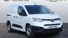 White Used 2023 Toyota Proace Active Van | £16,200 (Fair price)