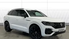 White Used 2021 VW Touareg Black Edition SUV | £39,980 (Fair price)