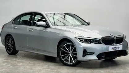 Gebraucht BMW 320 Sport Line 190 PS (139 kW) 2019 Silber Limousine