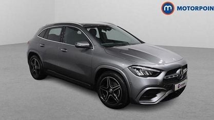 Begagnad Mercedes GLA200 Executive 163 HK (119 kW) 2025 Grå SUV