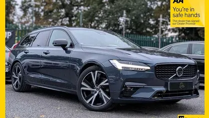 Used 2022 Volvo V90 Plus Estate | £25,988 (Good price)