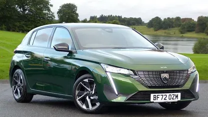 Used Peugeot 308 Allure Premium 131 HP (96 kW) 2023 Hatchback