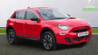 Usado Fiat 600 S 101 CV (74 kW) 2025 Rojo Utilitario