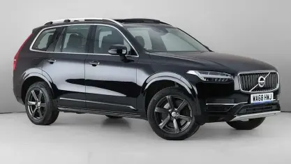 Used Volvo XC90 Momentum 390 HP (286 kW) 2018 Black SUV